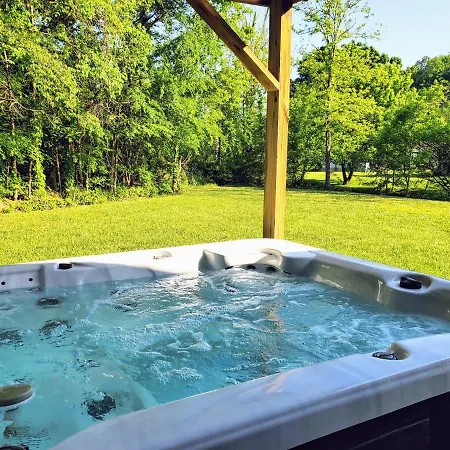 Mountain Stream Villa